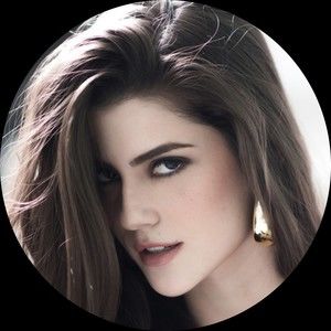 Meet your Posher, Gloria